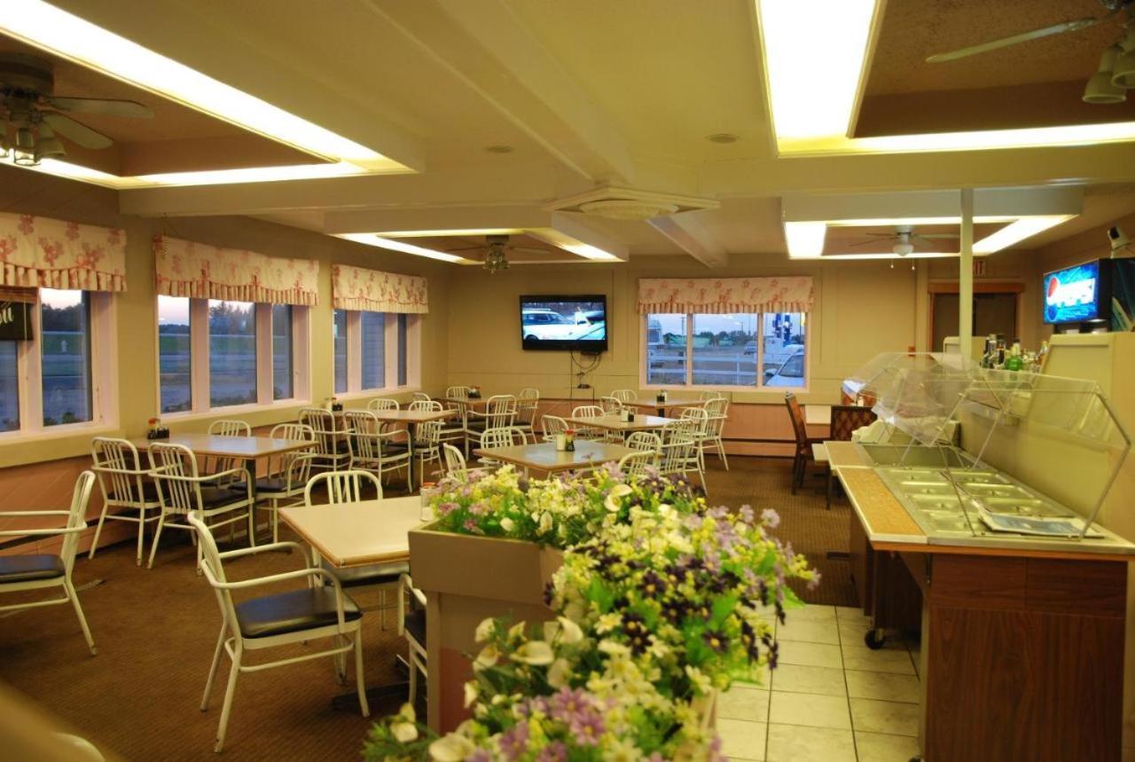 Country Garden Inn & Restaurant Smoky Lake Eksteriør bilde